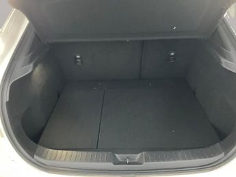 Mazda CX-30 2.0 e-SKYACTIV G MHEV Sport Lux (122 ps) - NAV - HEATED SEATS