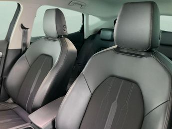 Cupra Formentor 1.5 TSI V1 DSG (150 ps) - KEYLESS ENTRY - LED - NAV