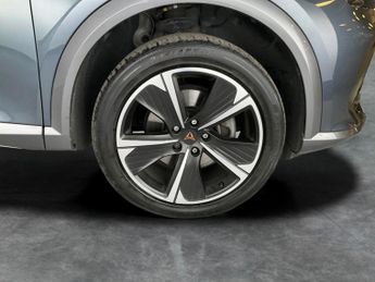 Cupra Formentor 1.5 TSI V1 DSG (150 ps) - KEYLESS ENTRY - LED - NAV