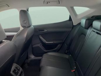 Cupra Formentor 1.5 TSI V1 DSG (150 ps) - KEYLESS ENTRY - LED - NAV