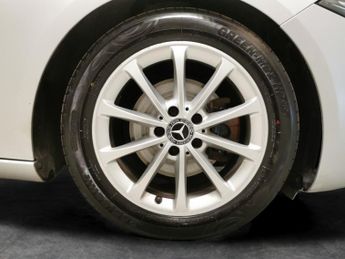 Mercedes-Benz A Class 1.5 A180d Sport 7G-DCT (116 ps) - ACTIVE LANE KEEPING ASSIST - C