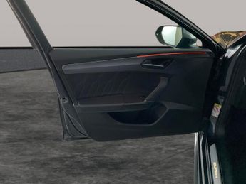 Cupra Leon 1.4 eHybrid 12.8kWh VZ2 Design Edition Plug-in DSG (245 ps) - KE