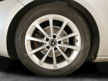 Mercedes-Benz A Class 1.5 A180d Sport 7G-DCT (116 ps) - ACTIVE LANE KEEPING ASSIST - C