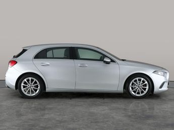 Mercedes-Benz A Class 1.5 A180d Sport 7G-DCT (116 ps) - ACTIVE LANE KEEPING ASSIST - C