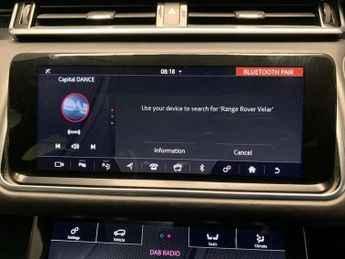 Land Rover Range Rover Velar 2.0 D180 R-Dynamic HSE 4WD (180 ps) - MERIDIAN AUDIO - REVERSE C