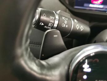 Land Rover Discovery 3.0 SD V6 HSE 4WD (306 ps) - PARK ASSIST - LED - MERIDIAN AUDIO