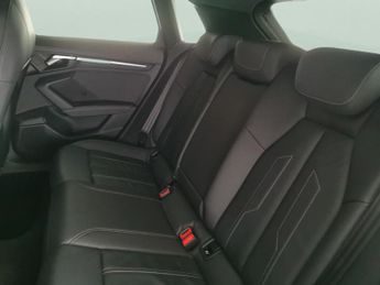 Audi A3 1.4 TFSIe 40 S line Sportback Plug-in S Tronic 13kWh (204 ps) - 