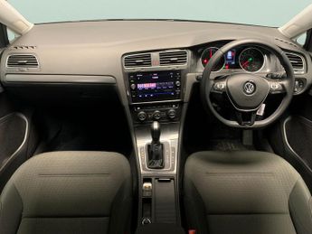 Volkswagen E-golf 35.8kWh e-Golf (136 ps) - CLIMATE CONTROL - DAB - USB AUDIO
