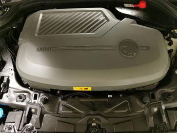 Mini Electric Hatch Cooper SE 32.6kWh Level 2 (184 ps) - NAVIGATION PACK