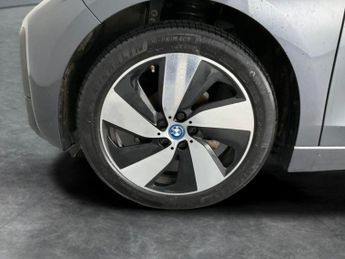 BMW i3 42.2kWh (170 ps) - CARPLAY - LED - NAV