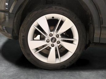 Audi Q2 1.5 TFSI CoD 35 S line S Tronic (150 ps) - CRUISE - DRIVING MODE