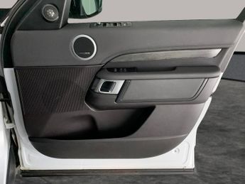 Land Rover Discovery 3.0 SD V6 HSE 4WD (306 ps) - AUTO PARK - LED - MERIDIAN AUDIO