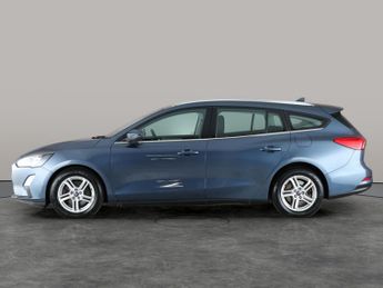 Ford Focus 1.5 EcoBlue Zetec (120 ps) - ELECTRICALLY HEATED WINDSCREEN