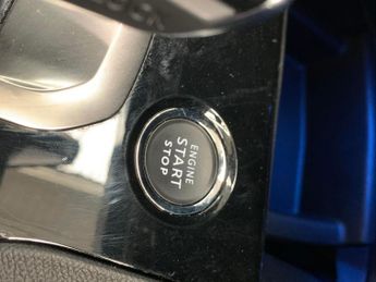 Peugeot 3008 1.6 13.2kWh Allure Premium Plug-in e-EAT (225 ps) - BLIND SPOT A
