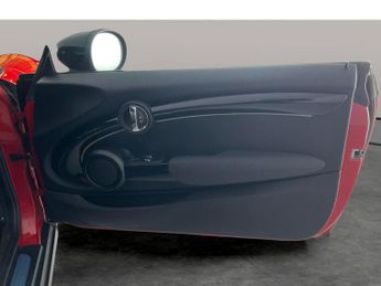 Mini Electric Hatch Cooper SE 32.6kWh Level 2 (184 ps) - 17IN ALLOYS - CARPLAY - LED