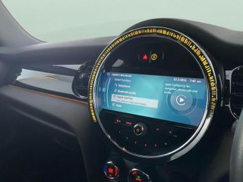 Mini Electric Hatch Cooper SE 32.6kWh Level 2 (184 ps) - 17IN ALLOYS - CARPLAY - LED