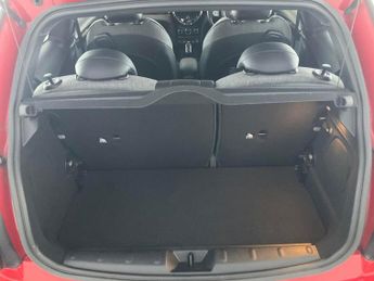 Mini Electric Hatch Cooper SE 32.6kWh Level 2 (184 ps) - 17IN ALLOYS - CARPLAY - LED