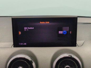 Audi Q2 1.5 TFSI CoD 35 S line S Tronic (150 ps) - CRUISE - DRIVING MODE