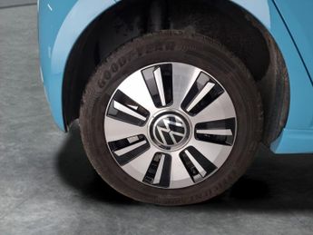 Volkswagen E-up! 36.8kWh e-up! (82 ps) - BLUETOOTH - CLIMATE CONTROL - DAB
