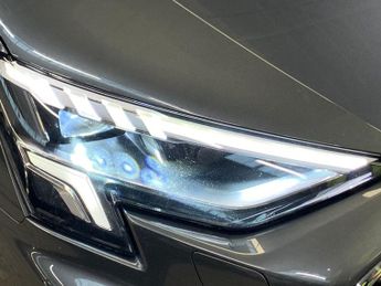 Audi A3 1.4 TFSIe 40 S line Sportback Plug-in S Tronic 13kWh (204 ps) - 