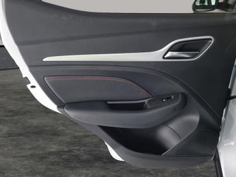 MG MG ZS 51.1kWh Trophy (176 ps) - KEYLESS ENTRY - LED - NAV