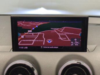 Audi Q2 1.5 TFSI CoD 35 S line S Tronic (150 ps) - CRUISE - DRIVING MODE