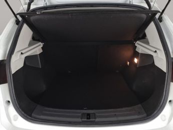 MG MG ZS 51.1kWh Trophy (176 ps) - KEYLESS ENTRY - LED - NAV