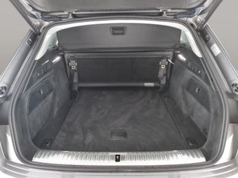 Audi e-tron 50 Technik quattro 71.2kWh (11kW Charger) (313 ps) - ADJUSTABLE 