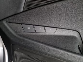 Audi e-tron 50 Technik quattro 71.2kWh (11kW Charger) (313 ps) - ADJUSTABLE 