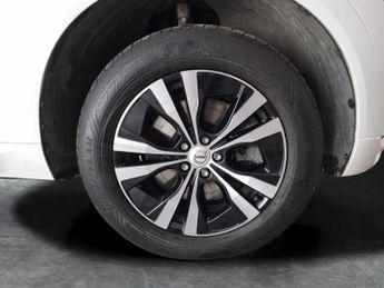 Volvo XC60 2.0 B4 MHEV Momentum AWD (197 ps) - LEATHER-FACED - CHARCOAL