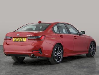 BMW 3 Series 2.0 330e 12kWh Sport Pro Plug-in (292 ps) - PERFORMANCE CONTROL