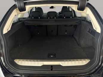 BMW 3 Series 2.0 330e 12kWh SE Pro Touring Plug-in (292 ps) - REVERSE CAM - N
