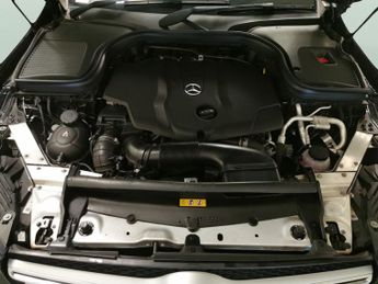 Mercedes-Benz GLC 2.1 GLC220d AMG Line G-Tronic+ 4MATIC (170 ps) - NAV - MIRROR PA