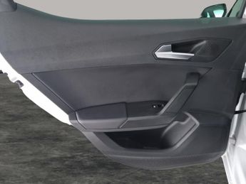 Seat Leon 1.4 eHybrid 12.8kWh FR Plug-in DSG (204 ps) - 17IN ALLOYS - CLIM