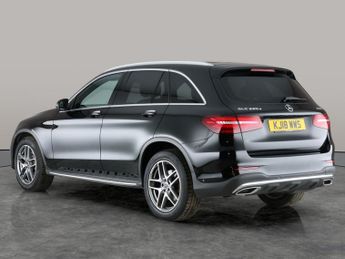 Mercedes-Benz GLC 2.1 GLC220d AMG Line G-Tronic+ 4MATIC (170 ps) - NAV - MIRROR PA