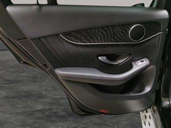 Mercedes-Benz GLC 2.1 GLC220d AMG Line G-Tronic+ 4MATIC (170 ps) - MIRROR PACKAGE