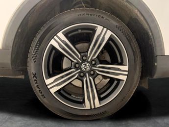 MG MG ZS 1.0 T-GDI Exclusive (111 ps) - BLUETOOTH - 17IN ALLOYS