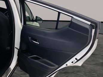 Toyota C-HR 1.8 VVT-h GPF Design CVT (122 ps) - NAV - LANE DEPARTURE ALERT