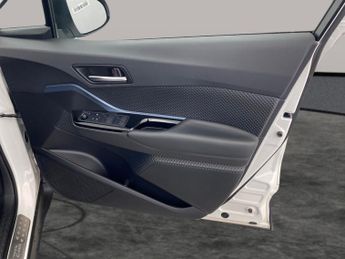 Toyota C-HR 1.8 VVT-h GPF Design CVT (122 ps) - NAV - LANE DEPARTURE ALERT