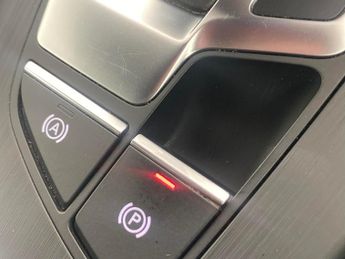 Audi A5 2.0 TFSI 35 S line Coupe S Tronic (150 ps) - ELECTRIC SEATS - DA