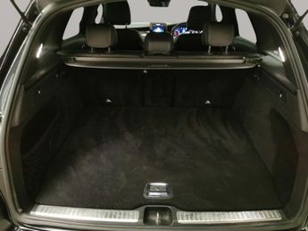 Mercedes-Benz GLC 2.1 GLC220d AMG Line G-Tronic+ 4MATIC (170 ps) - NAV - MIRROR PA