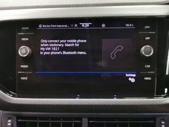 Volkswagen T-cross 1.0 TSI R-Line DSG (110 ps) - LEATHER - ALCANTARA - BLIND SPOT A