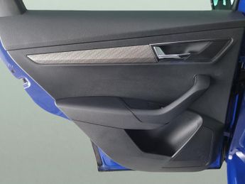 Skoda Karoq 1.5 TSI ACT SE L DSG (150 ps) - SAT NAV - HEATED SEATS - ALCANTA