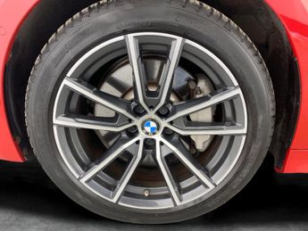 BMW 3 Series 2.0 330e 12kWh Sport Pro Plug-in (292 ps) - PERFORMANCE CONTROL