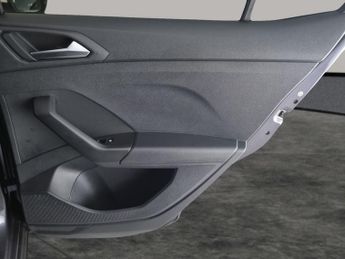 Volkswagen T-cross 1.0 TSI R-Line DSG (110 ps) - LEATHER - ALCANTARA - BLIND SPOT A