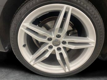 Audi A5 2.0 TFSI 35 S line Coupe S Tronic (150 ps) - ELECTRIC SEATS - DA