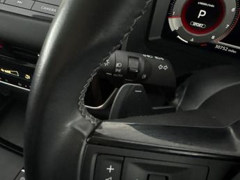 Nissan Qashqai 1.3 DIG-T MHEV N-Connecta XTRON (158 ps) - 360 CAM - LED - REVER