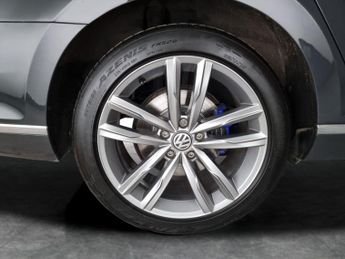 Volkswagen Passat 1.4 TSI GTE Plug-in DSG (218 ps) - HEATED SEATS - DAB - BLUETOOT