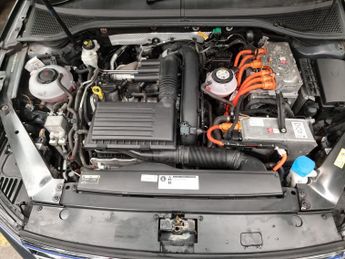 Volkswagen Passat 1.4 TSI GTE Plug-in DSG (218 ps) - HEATED SEATS - DAB - BLUETOOT