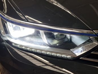 Volkswagen Passat 1.4 TSI GTE Plug-in DSG (218 ps) - HEATED SEATS - DAB - BLUETOOT